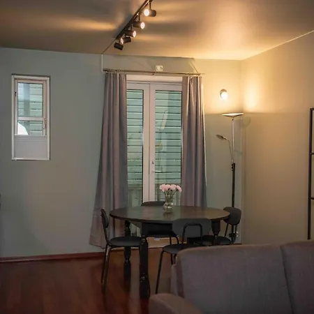 Stvg Centre, Heart Of The City, 3 Bedroom