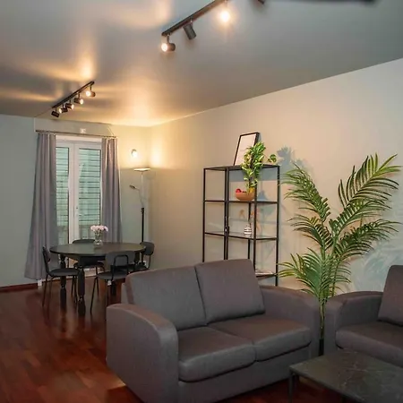 Stvg Centre, Heart Of The City, 3 Bedroom